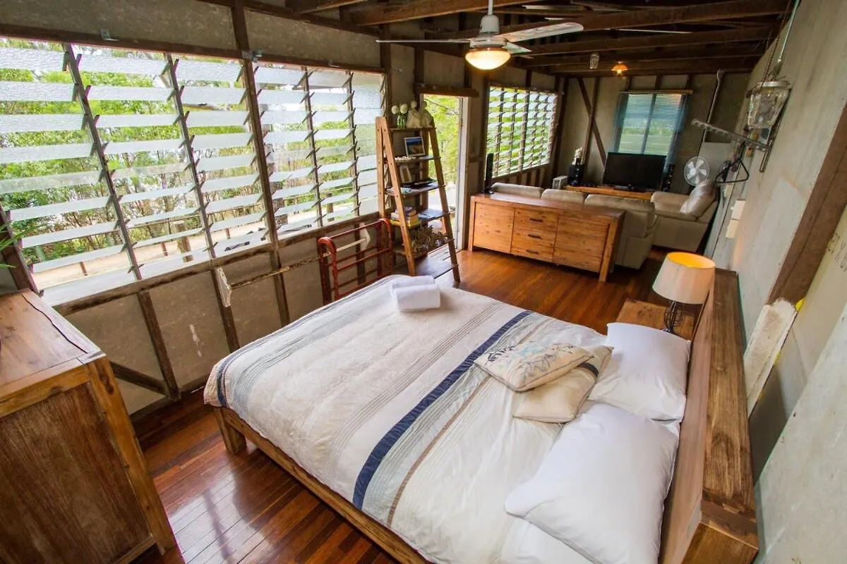 The Shack Holiday home Seventeen Seventy